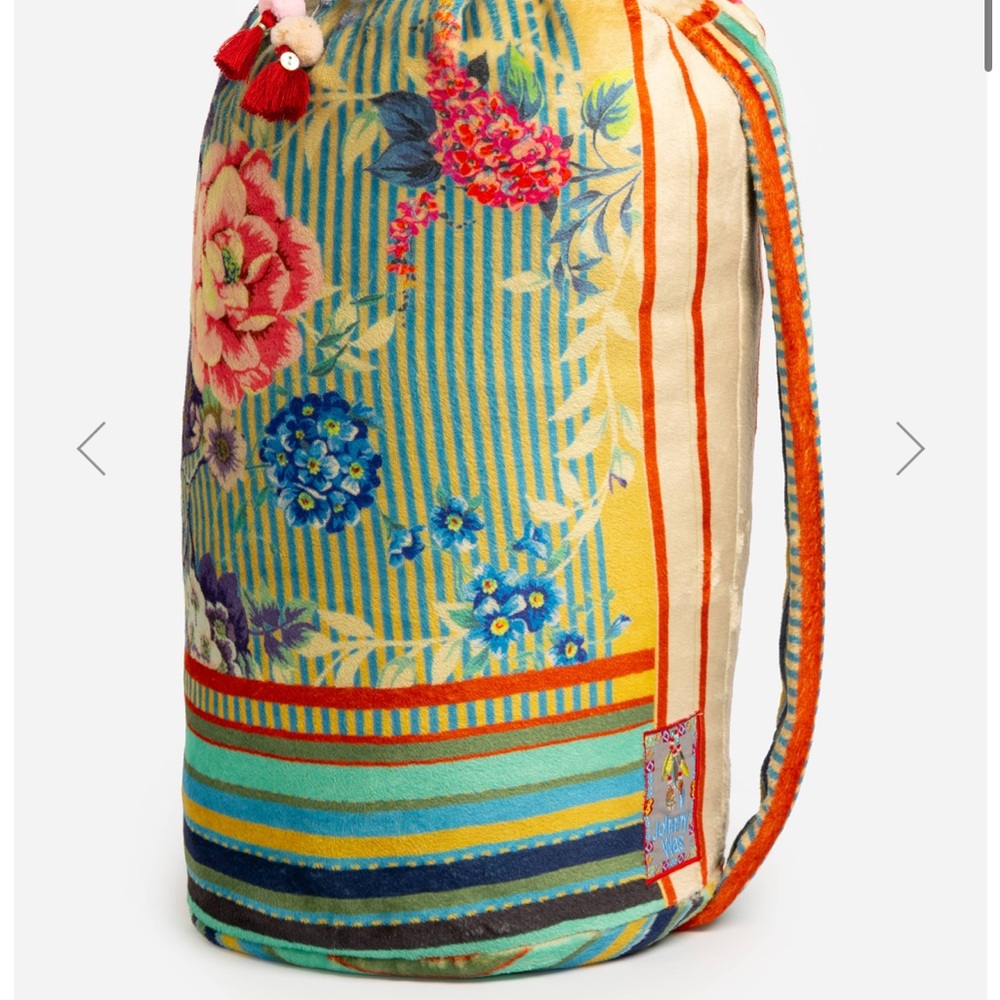 Johnny Was Tunter Floral Print Reversible Cozy Sherpa Blanket with Bag